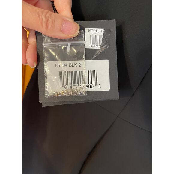 Mac Duggal Black Sequined Embellished Shoulder Evening Gown Style 55704 Sz 2 NWT - Picture 9 of 12